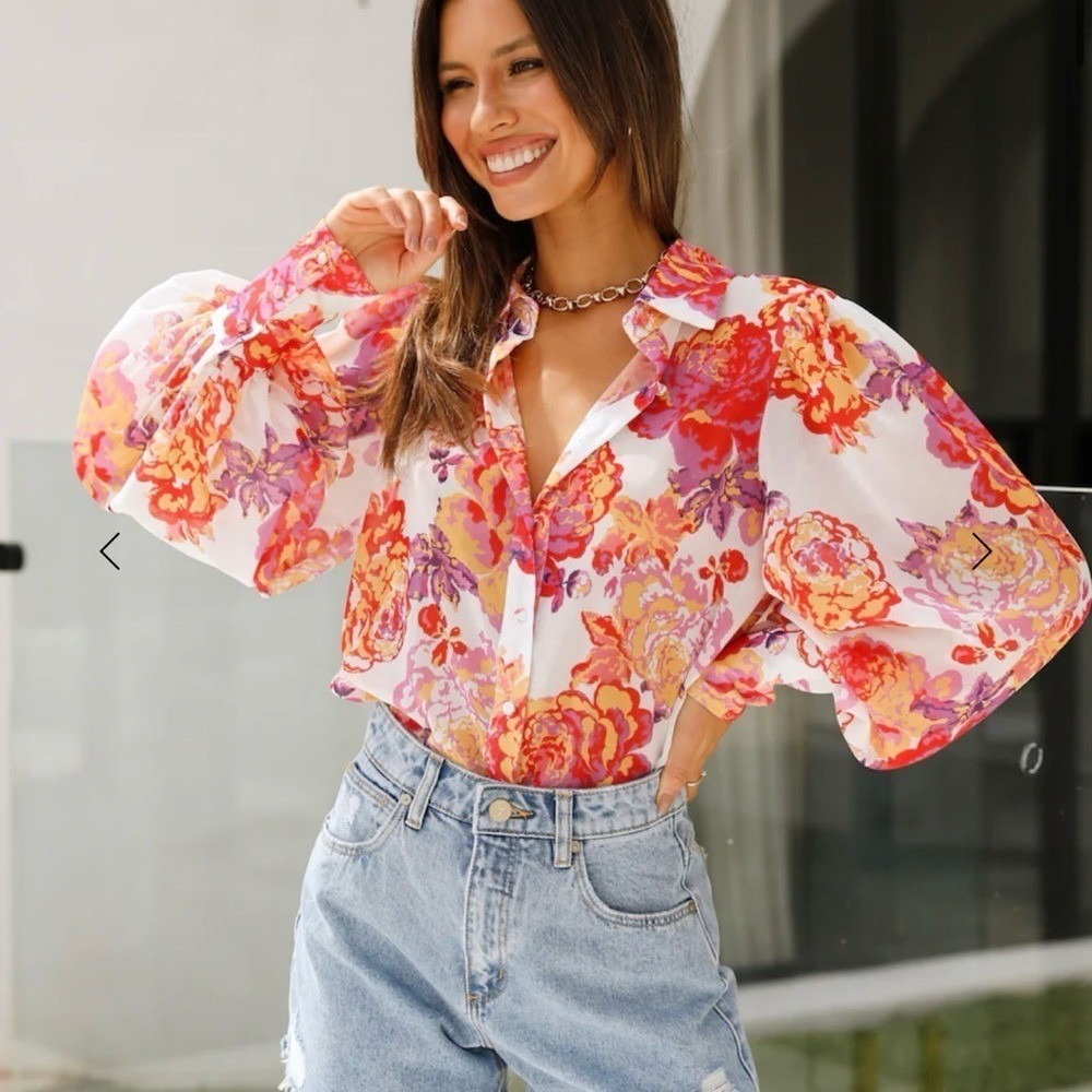 Rnwy Runaway Fleetwood Blouse Medium Acadia Statement Print Sheer Top